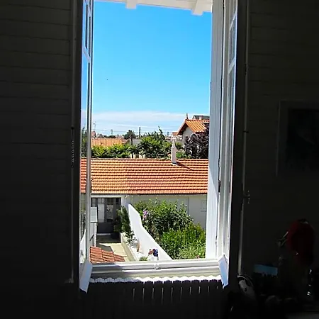 Maison De