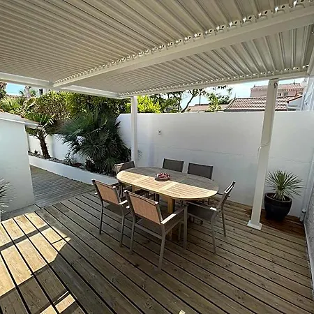 Maison De Hotel 4*
